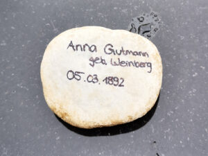 Anna Gutmann, geb. Weinberg, Gedenkstein März 2021