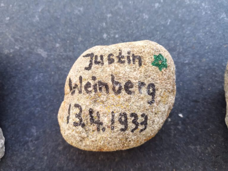 Justin Weinberg, Gedenkstein April 2021