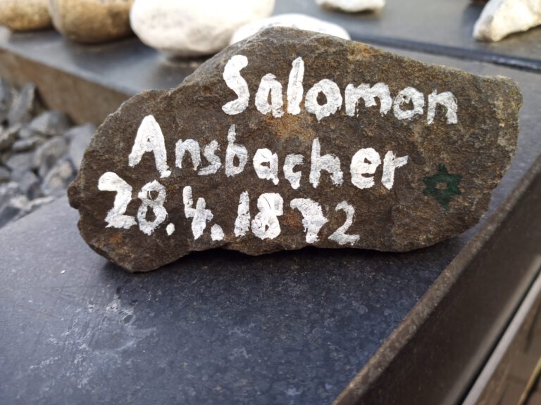Salomon Ansbacher, Gedenkstein April 2021